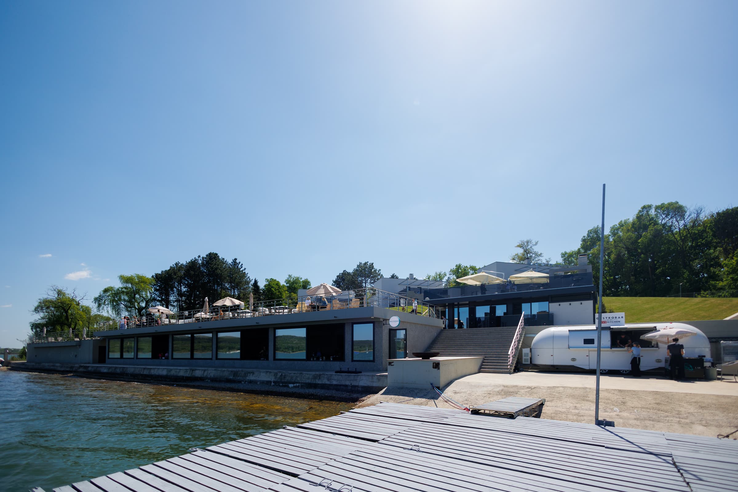 Slide 32 Plein Air Residence & Resort