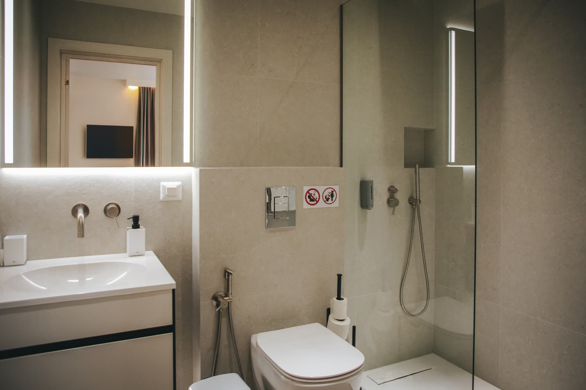 Image 11 Plein Air Residence & Resort gallery