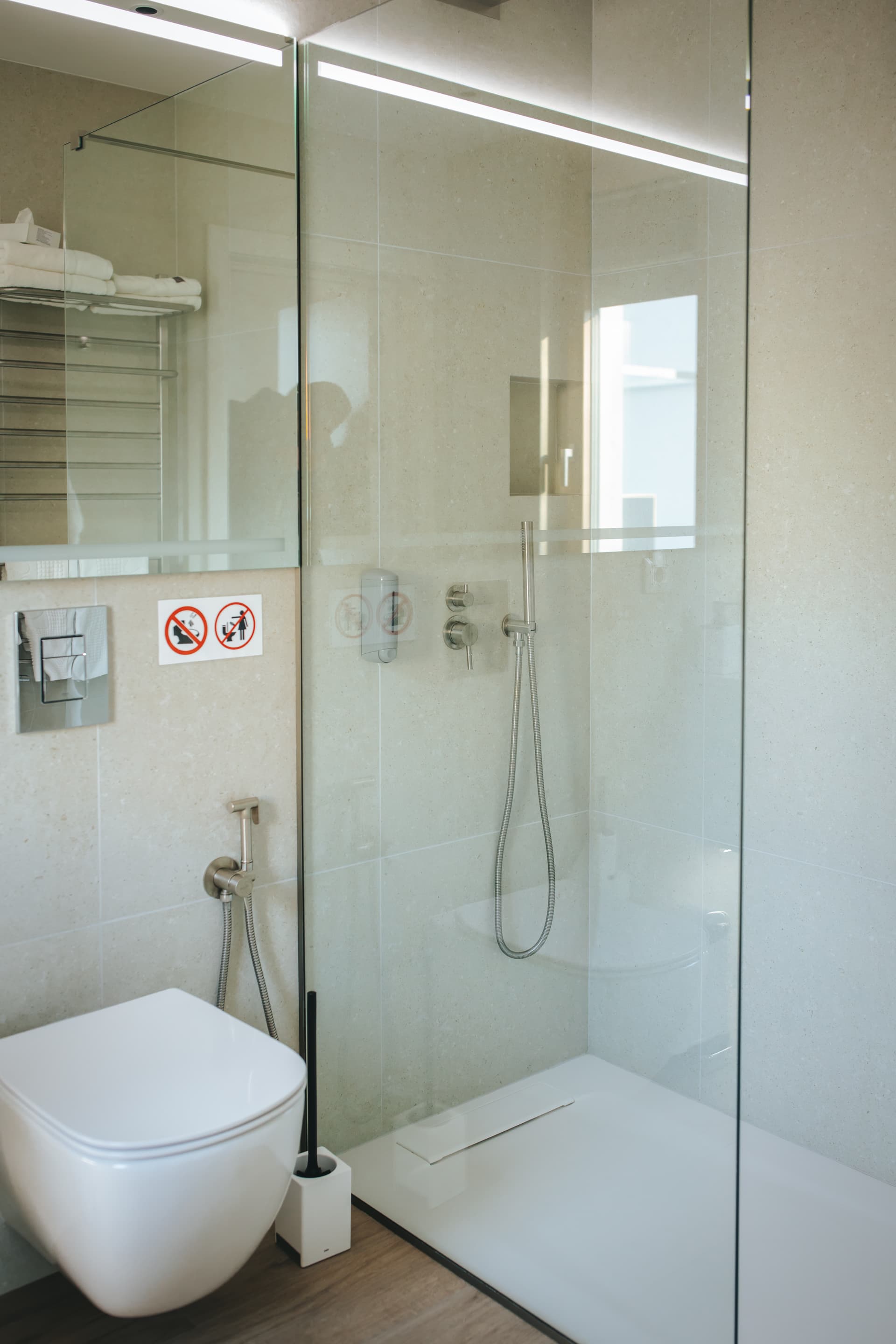 Image 12 Plein Air Residence & Resort gallery